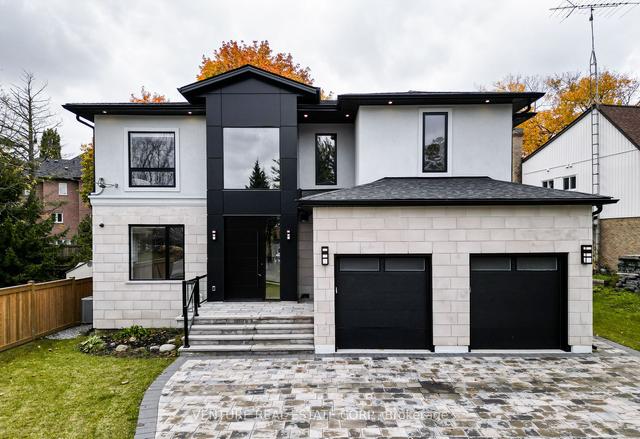1964 Spruce Hill Rd, House detached with 4 bedrooms, 4 bathrooms and 6 parking in Pickering ON | Image 1