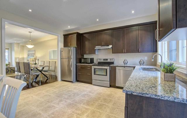 35 Flook Lane, House attached with 2 bedrooms, 4 bathrooms and 2 parking in Toronto ON | Image 3