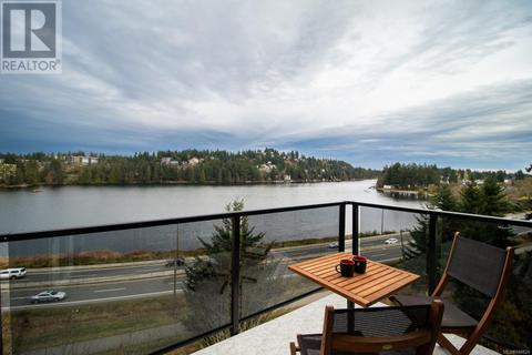 204 - 4474 Wellington Rd, Condo with 1 bedrooms, 1 bathrooms and 1 parking in Nanaimo BC | Card Image