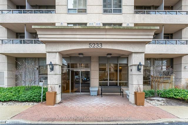 819 - 5233 Dundas St W, Condo with 1 bedrooms, 1 bathrooms and 1 parking in Toronto ON | Image 1