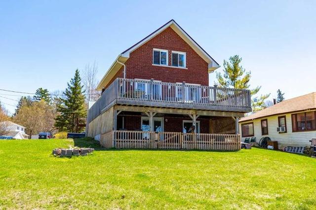 11 Fifth St, House detached with 4 bedrooms, 2 bathrooms and 4 parking in Kawartha Lakes ON | Image 1