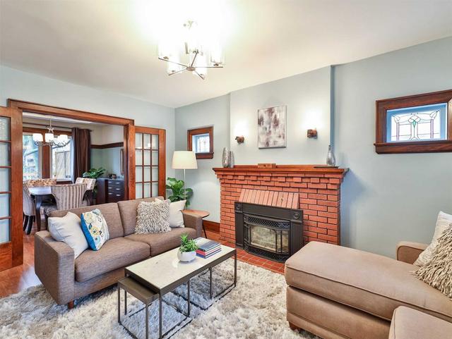 21 Bowood Ave, House detached with 3 bedrooms, 1 bathrooms and 2 parking in Toronto ON | Image 19