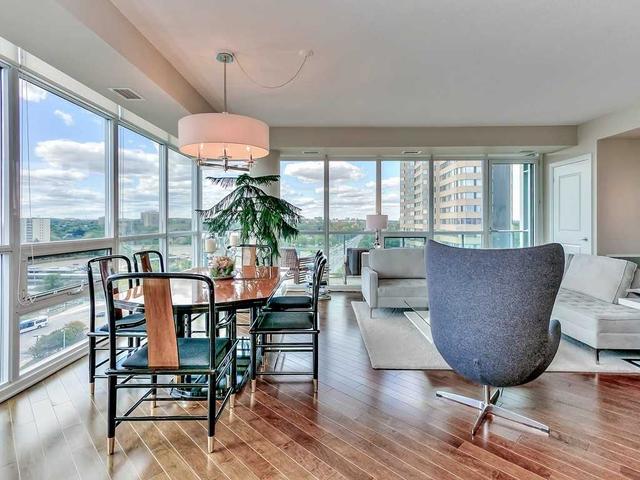 1202 - 1055 Southdown Rd, Condo with 2 bedrooms, 2 bathrooms and 1 parking in Mississauga ON | Image 6
