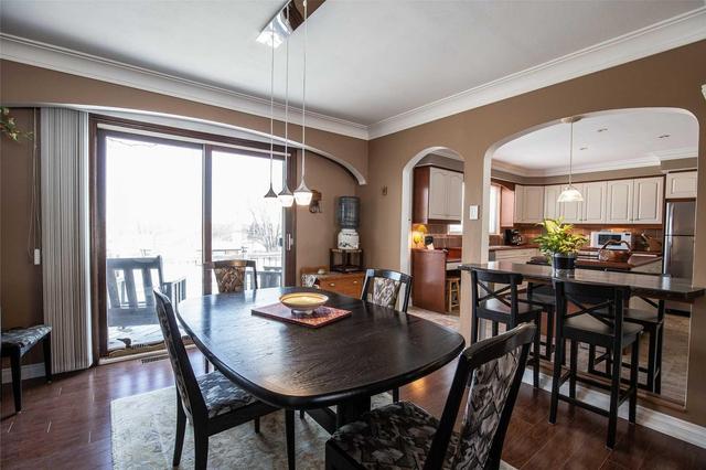 5469 Walker's Line, House detached with 3 bedrooms, 3 bathrooms and 6 parking in Burlington ON | Image 8