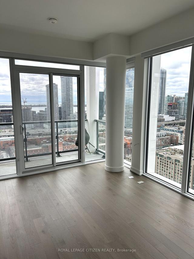 2501 - 158 Front St E St E, Condo with 3 bedrooms, 2 bathrooms and 2 parking in Toronto ON | Image 27