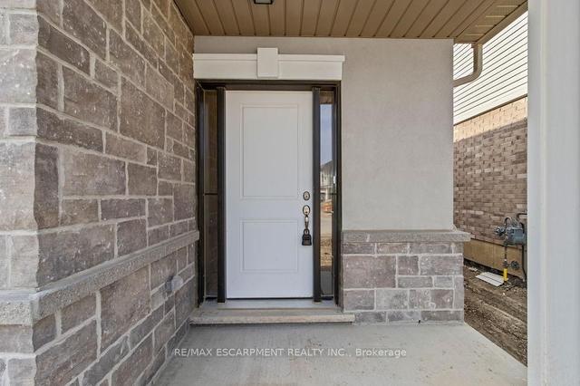97 Aquasanta Cres, House semidetached with 3 bedrooms, 4 bathrooms and 3 parking in Hamilton ON | Image 25