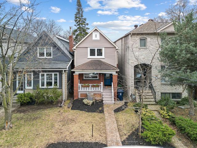 19 Montye Ave, House detached with 3 bedrooms, 2 bathrooms and 3 parking in Toronto ON | Image 12