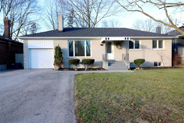 397 Glad Park Ave, House detached with 2 bedrooms, 2 bathrooms and 5 parking in Whitchurch Stouffville ON | Image 1