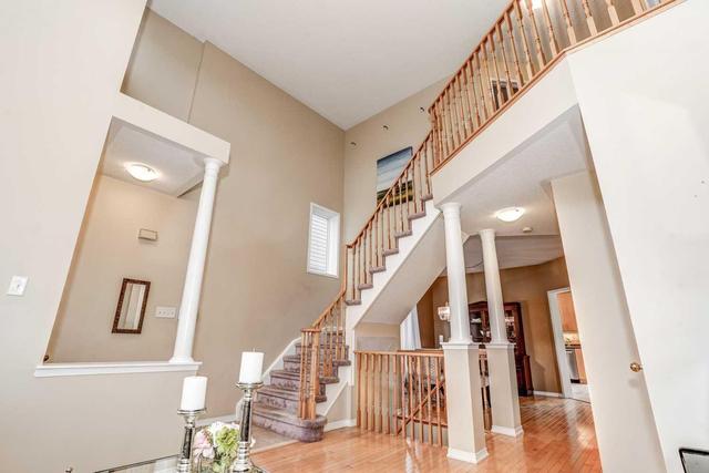 8 Hoile Dr, House detached with 4 bedrooms, 3 bathrooms and 2 parking in Ajax ON | Image 5