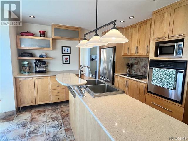 1900 Connemara Place, House detached with 4 bedrooms, 3 bathrooms and null parking in Bathurst NB | Image 17