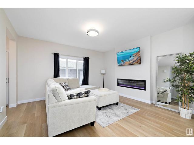8515 96 Av, House attached with 3 bedrooms, 2 bathrooms and null parking in Morinville AB | Image 6