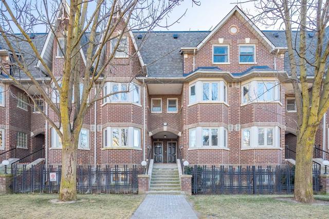 893a Adelaide St W, Townhouse with 2 bedrooms, 3 bathrooms and 1 parking in Toronto ON | Image 12