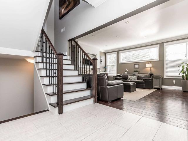 3448 Crompton Cres, House detached with 4 bedrooms, 4 bathrooms and 8 parking in Mississauga ON | Image 9