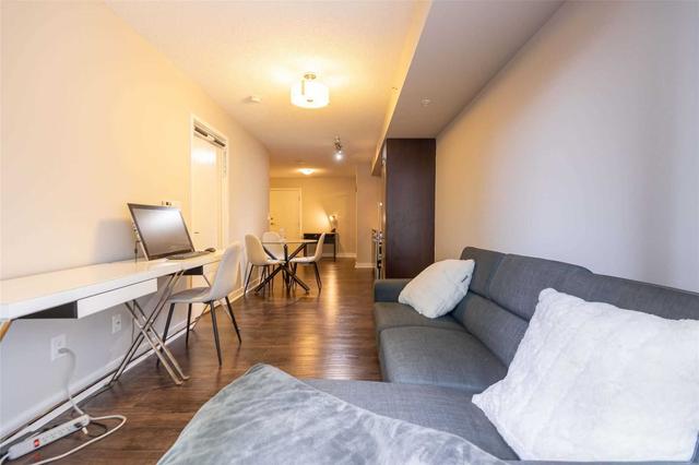 723 - 295 Adelaide St, Condo with 1 bedrooms, 1 bathrooms and 1 parking in Toronto ON | Image 4