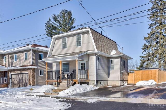 13 Clyde Street, Perth, ON, K7H2T5 | Card Image