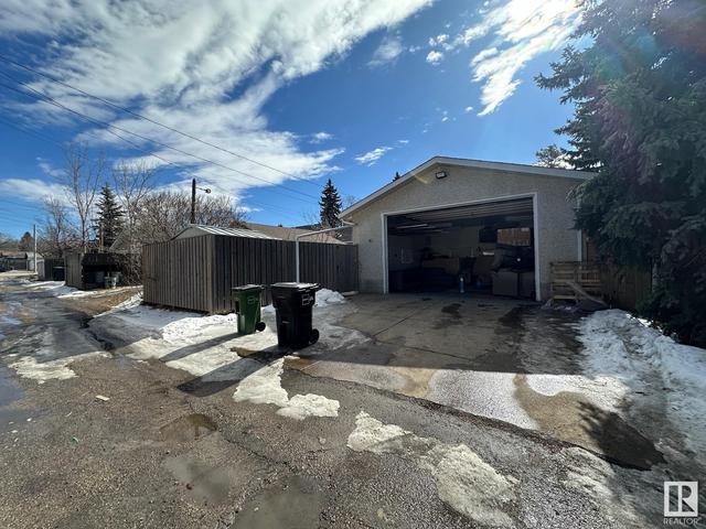 10914 66 Av Nw, House detached with 4 bedrooms, 2 bathrooms and null parking in Edmonton AB | Image 39