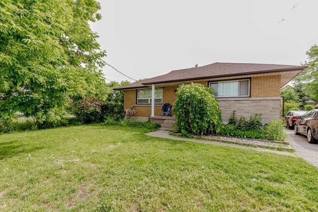 58 Ann St, House detached with 3 bedrooms, 2 bathrooms and 6 parking in Kitchener ON | Image 12