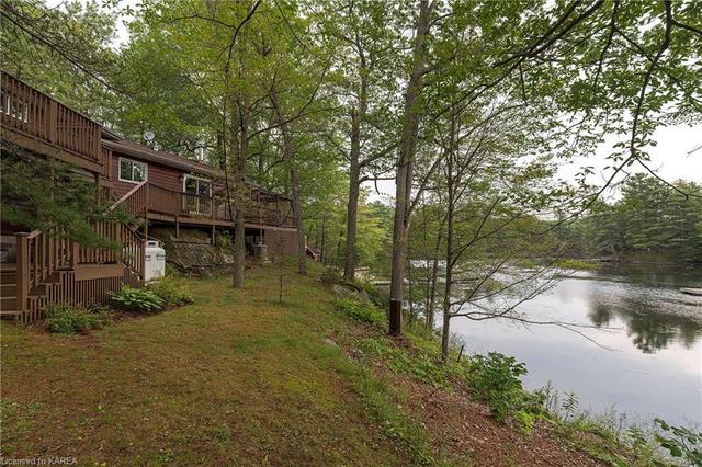 561 Bob's Lake Road, House detached with 2 bedrooms, 2 bathrooms and 14 parking in South Frontenac ON | Image 39