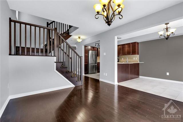 313 Laguna Street, Townhouse with 3 bedrooms, 3 bathrooms and 4 parking in Ottawa ON | Image 11