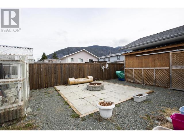 3648 Balsam Avenue, House detached with 4 bedrooms, 3 bathrooms and null parking in Kitimat Stikine E BC | Image 30