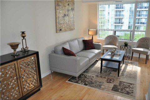 515 - 155 Beecroft Rd, Condo with 2 bedrooms, 2 bathrooms and 1 parking in Toronto ON | Image 3