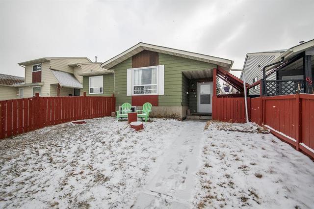 60 Falwood Crescent Ne, House semidetached with 5 bedrooms, 2 bathrooms and 4 parking in Calgary AB | Card Image