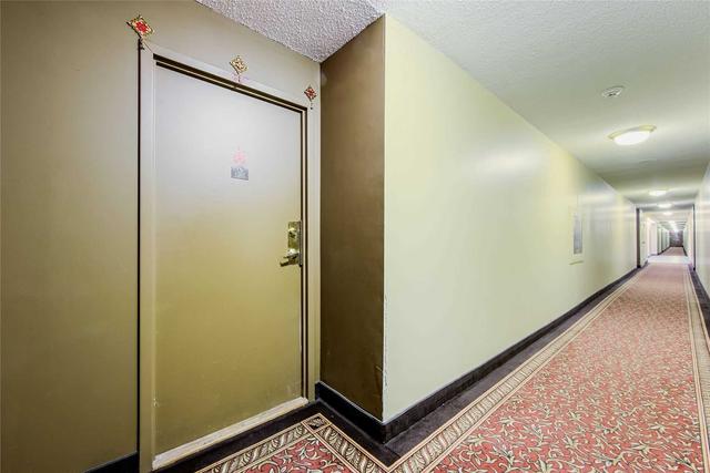 1202 - 10 Markbrook Lane, Condo with 2 bedrooms, 2 bathrooms and 2 parking in Toronto ON | Image 14