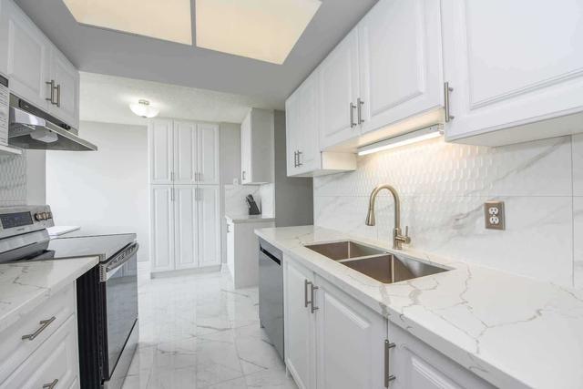 1109 - 5 Lisa St, Condo with 3 bedrooms, 2 bathrooms and 1 parking in Brampton ON | Image 39