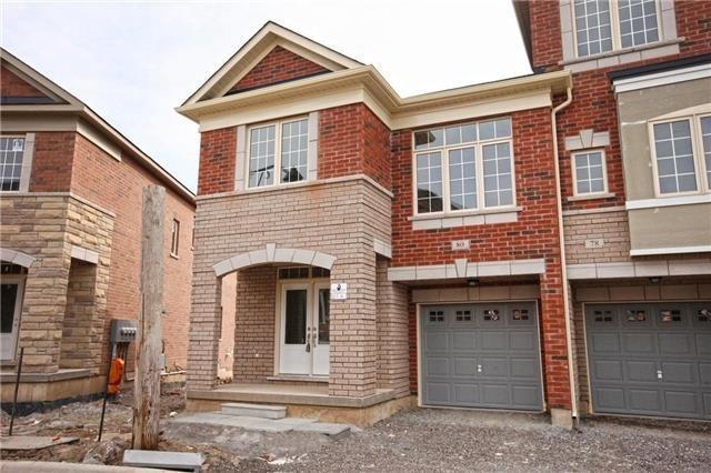 80 Aspen Hill Rd, House attached with 3 bedrooms, 3 bathrooms and 1 parking in Brampton ON | Image 1
