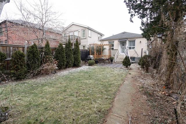 80 Preston St, House detached with 2 bedrooms, 2 bathrooms and 1 parking in Toronto ON | Image 27