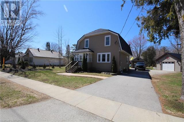 110 Main Street, House detached with 3 bedrooms, 1 bathrooms and 5 parking in Northern Bruce Peninsula ON | Card Image
