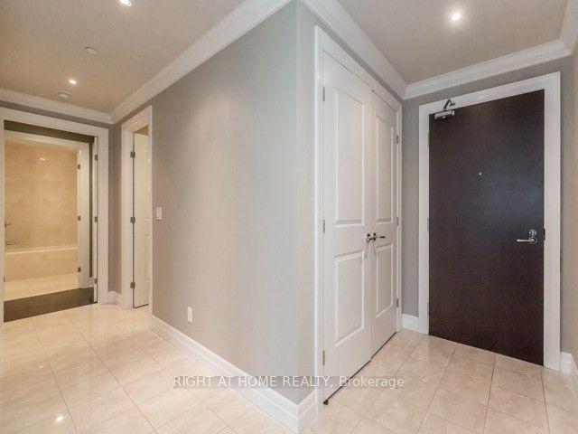 612 - 30 Old Mill Rd N, Condo with 2 bedrooms, 2 bathrooms and 1 parking in Toronto ON | Image 17