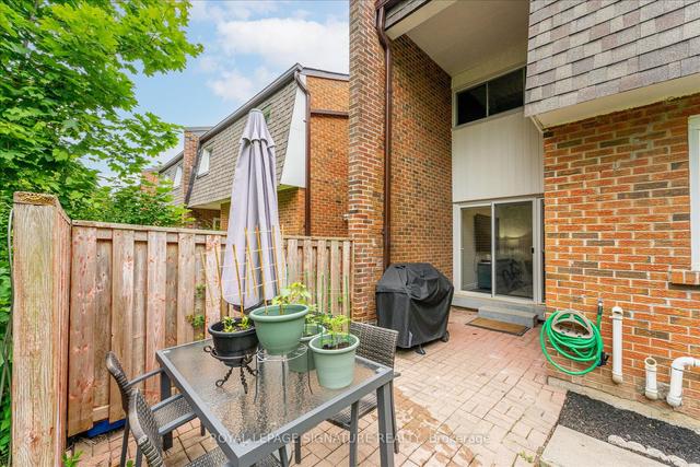 40 - 103 Dovedale Dr, Townhouse with 3 bedrooms, 2 bathrooms and 1 parking in Whitby ON | Image 21