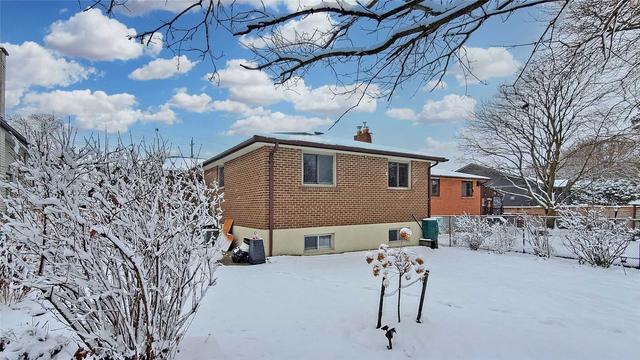 93 Manitoba St, House detached with 3 bedrooms, 2 bathrooms and 5 parking in Whitchurch Stouffville ON | Image 9