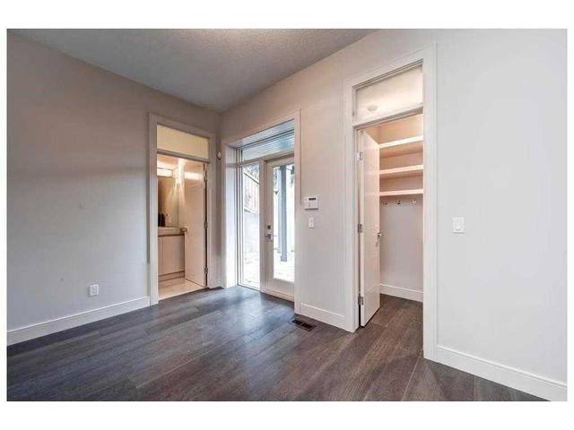 2507 21 Street Sw, Home with 4 bedrooms, 3 bathrooms and 2 parking in Calgary AB | Image 14
