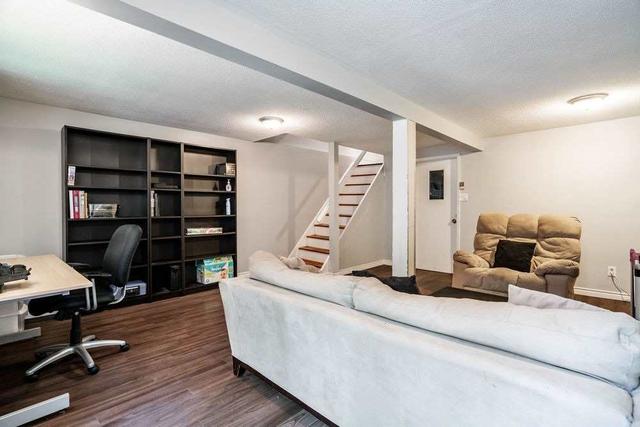 45 - 45 Nadia Pl, Townhouse with 3 bedrooms, 2 bathrooms and 1 parking in Oakville ON | Image 25