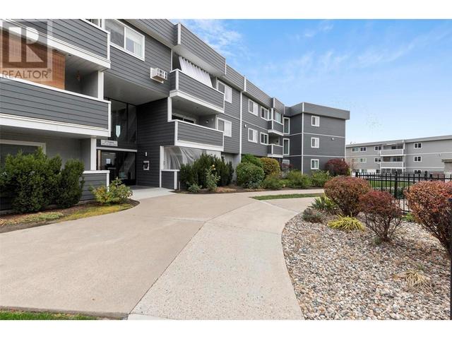 129 - 495 All Star Court, Condo with 3 bedrooms, 1 bathrooms and 1 parking in Kelowna BC | Image 19