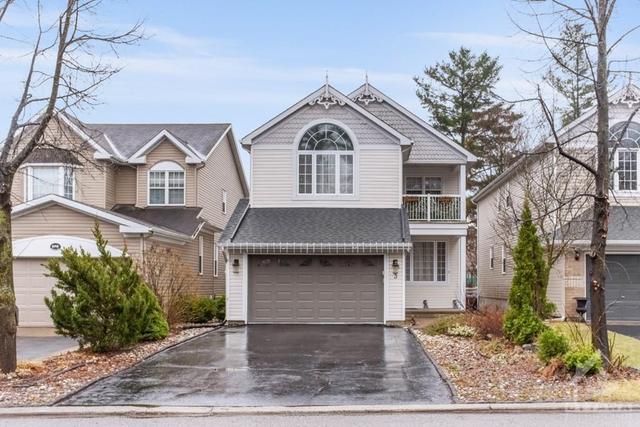 3 Cambior Crescent, House detached with 5 bedrooms, 4 bathrooms and 4 parking in Ottawa ON | Image 1