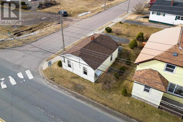 105 Welton Street Sydney, House detached with 2 bedrooms, 1 bathrooms and null parking in Cape Breton NS | Image 33