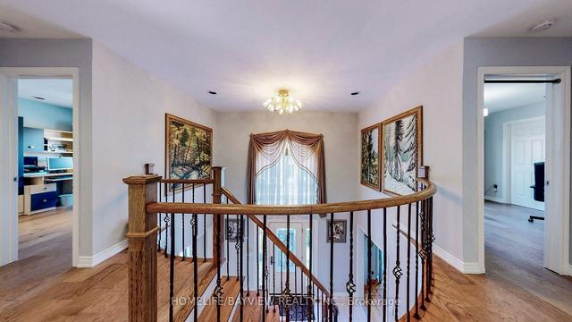 246 Thornway Ave, House detached with 5 bedrooms, 4 bathrooms and 6 parking in Vaughan ON | Image 19