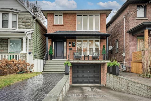 189 Gowan Ave, House detached with 4 bedrooms, 3 bathrooms and 3 parking in Toronto ON | Image 1