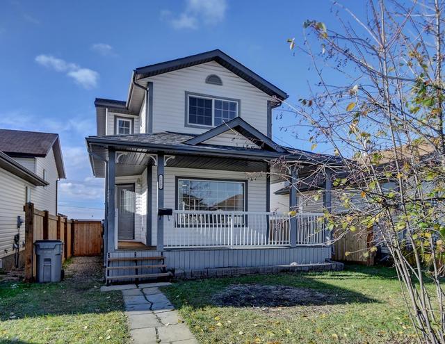 12502 98 Street, House detached with 4 bedrooms, 1 bathrooms and 3 parking in Grande Prairie AB | Image 1