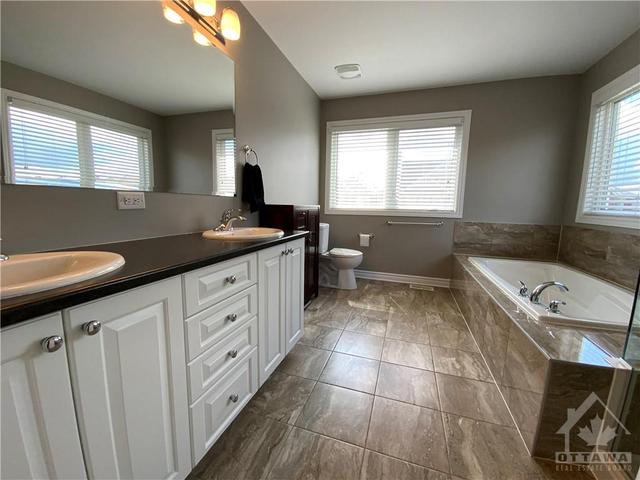 344 Hepatica Way, House detached with 4 bedrooms, 4 bathrooms and 4 parking in Ottawa ON | Image 22