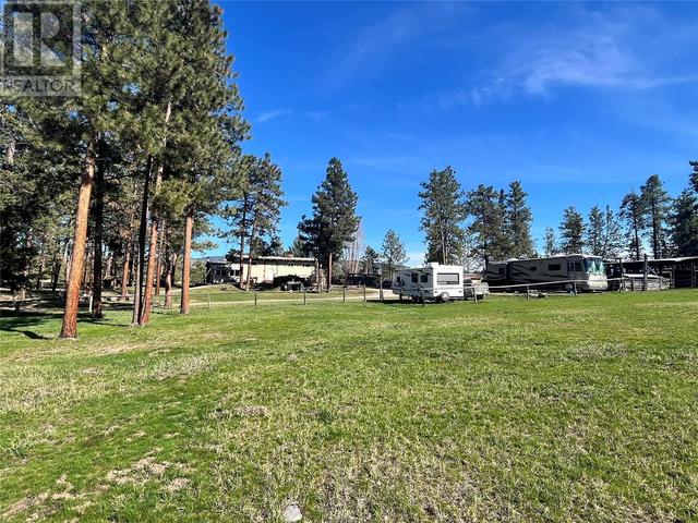 530 Highway 5a, House detached with 3 bedrooms, 2 bathrooms and null parking in Okanagan Similkameen H BC | Image 9