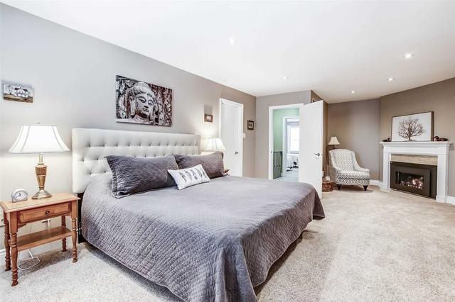 42 Stornwood Crt, Townhouse with 2 bedrooms, 4 bathrooms and 2 parking in Brampton ON | Image 6
