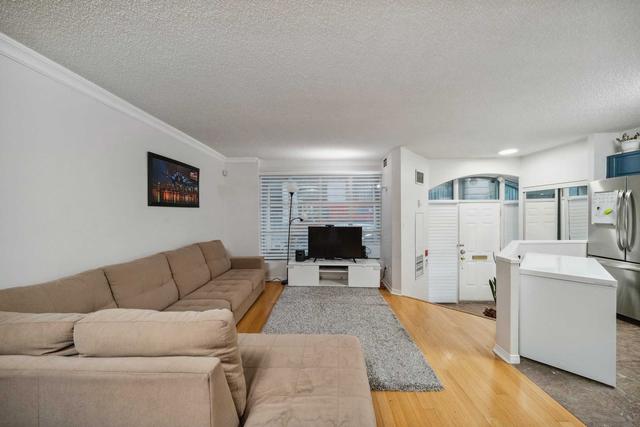 th8 - 7 King St E, Townhouse with 3 bedrooms, 2 bathrooms and 1 parking in Toronto ON | Image 35