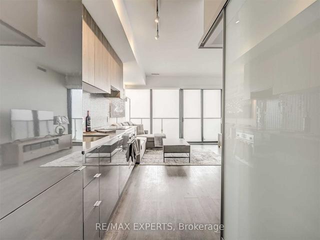 4001 - 161 Roehampton Ave, Condo with 1 bedrooms, 1 bathrooms and 1 parking in Toronto ON | Image 36