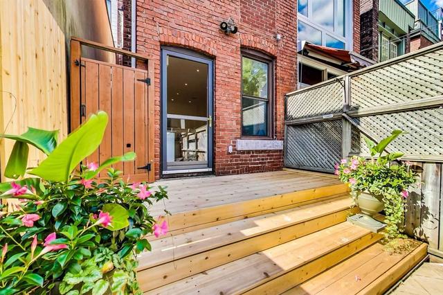 313 Seaton St, House attached with 4 bedrooms, 2 bathrooms and 1 parking in Toronto ON | Image 29