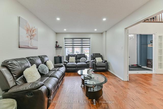 32 Plover Pl, House detached with 4 bedrooms, 4 bathrooms and 6 parking in Brampton ON | Image 38