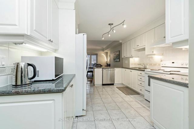 104 - 30 Anglesey Blvd, Condo with 2 bedrooms, 2 bathrooms and 2 parking in Toronto ON | Image 11